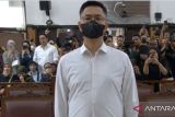 Irfan Widyanto divonis 10 bulan penjara, lebih ringan dari tuntuna jaksa
