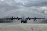 Pesawat TNI AU Super Hercules pertama tiba di Indonesia