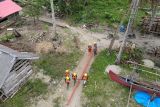 Ratusan warga Desa Karang Brak Kabupaten Tanggamus kini nikmati listrik