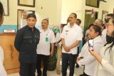 Gubernur NTT: Petugas kesehatan perlu perhatikan masa kadaluwarsa obat