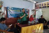 Tunarungu diberi pelatihan bahasa isyarat Indonesia