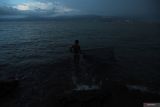 Nelayan Udang Teluk Palu