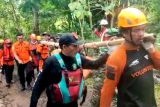Tim SAR temukan jenazah pekerja ketiga yang hanyut di Pamukkulu Takalar