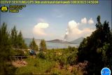 PVMBG: Gunung Anak Krakatau erupsi abu vulkanik setinggi 500 meter
