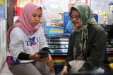 Tingkatkan pengalaman pelanggan, CEO XL Axiata temui langsung pelanggan dan retail outlet