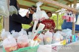 Pedagang bunga rampai di Palangka Raya raup keuntungan jelang Ramadhan