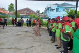 Pemkot Bandarlampung bagikan beras kepada 722 petugas kebersihan DLH