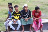 Pengungsi etnis rohingya berada di penampungan sementara UPTD Dinas Sosial Aceh Rumoh Seujahtera Beujroh Meukaya Ladong, Aceh Besar, Aceh, Sabtu (1/4/2023). Antara Aceh/Khalis Surry
