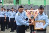 Kemenkumham Sumsel berikan reward kepada pegawai teladan