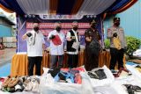 PKTN tegaskan pelaku usaha pengimpor pakaian bekas dikenakan sanksi pidana