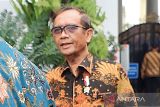 Mahfud MD apresiasi putusan Pengadilan Tinggi kabulkan banding KPU terkait penundaan Pemilu 2024