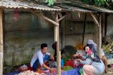 Memasuki pekan kedua Ramadhan, harga cabai di Pasar Tani Bandarlampung turun