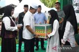 Kodam XIV/Hasanuddin dan Apindo Sulsel bagikan 1.000 paket sembako