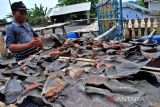 Polisi dalami kepemilikan 13 koli teripang dan sirip hiu di Rote Ndao