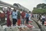 Pemkab OKU persiapkan area sholat Idul Fitri di Taman Kota