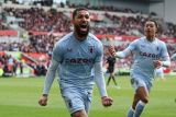 Liga Inggris - Brentford bermain 1-1 lawan Aston Villa,  Leicester kalahkan Wolves