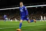 Leicester keluar dari zona degradasi  usai tahan imbang Everton