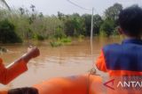 Pemprov Sumsel salurkan bantuan untuk warga korban banjir di Kabupaten OKU