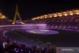 Suasana upacara Pembukaan SEA Games 2023 di Stadion Morodok Techno National Stadium, Phnom Penh, Kamboja, Jumat (5/5/2023). Pesta multievent olahraga kawasan Asia Tenggara ke - 32 tersebut berlangsung 5 -17 Mei 2023 dengan mempertandingkan 36 cabang olahraga dan diikuti 11 negara. ANTARA FOTO/M Agung Rajasa/wsj.