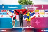 Pebalap sepeda Dara Latifah debut manis raih emas kedua SEA Games 2023 Kamboja