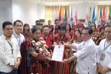 PDIP Minahasa Tenggara daftarkan Bacaleg ke KPU
