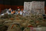 Upaya menjamin stok pangan masyarakat Indonesia
