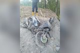 Kondisi jalan Trans Sulawesi Toraja-Mamasa saat ini pasca-tertutup tanah longsor