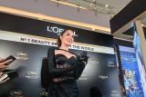 Artis Cinta Laura ingin suarakan kehebatan perempuan Indonesia di Cannes