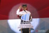 Menteri Pendayagunaan Aparatur Negara dan Reformasi Birokrasi (Menpan-RB) Abdullah Azwar Anas menyampaikan sambutan pada acara puncak Kegiatan Hari kearsipan nasional di Banyuwangi, Jawa Timur, Senin (22/5/2023). Hari Kearsipan Nasional ke-52 yang diselenggarakan oleh Arsip Nasional Republik  Indonesia (ANRI) tersebut bertujuan untuk menjamin
keselamatan bahan pertanggungjawaban nasional tentang perencanaan,
pelaksanaan dan penyelenggaraan kehidupan kebangsaan, serta untuk
menyediakan bahan pertanggungjawaban bagi kegiatan pemerintahan. ANTARA Jatim/Budi Candra Setya/zk