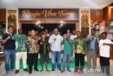 13 anggota Komite Nasional Papua Barat serahkan diri ke pangkuan NKRI