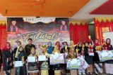 Lomba Marangkai Carano Pariaman diharapkan dapat memotivasi siswa belajar budaya