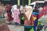 PMI larikan 3 anak TK ke RS akibat terluka gas meledak