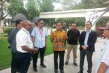 Rombongan Rumania di terima di ajungan Papua TMII