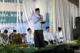 Minister Sandiaga  Uno encourages santris to embark on entrepreneurship