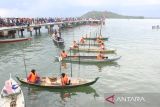 Polda Kepri rayakan Hari Bhayangkara dengan lomba sampan ketiting di Batam