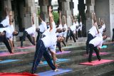 Sambut peringatan Hari Yoga Internasional di Sri Lanka