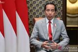 Presiden Jokowi resmi cabut status pandemi COVID-19 di Indonesia