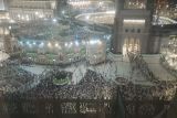 Lebih dari 1,6 juta peserta haji seluruh dunia tiba di Arab Saudi