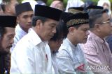 Presiden Joko Widodo laksanakan shalat Idul Adha di Istana Yogyakarta