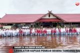 Legislator Kapuas soroti kondisi genangan air di halaman SMAN 1 Pujon