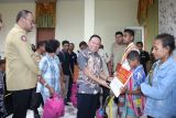 Kemensos distribusi dana kematian korban bencana alam di Kabupaten Kupang