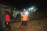 Hujan deras akibatkan tanah longsor timbun rumah warga di Kendari