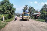 Warga di Lampung Selatan keluhkan jalan tak kunjung diperbaiki