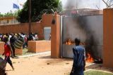 Junta Niger putus pasokan listrik dan air ke Kedutaan Prancis di ibu kota Niamey