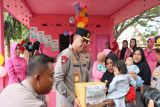 Kapolda Sulbar memberikan bantuan asupan gizi anak terdampak stunting