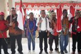 Menteri Investasi sebar 2 juta bendera merahputihkan Papua Barat Daya