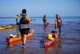 BPOLBF lepas Tim Flores Sea Kayak Expedition susuri Pulau Flores