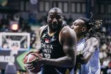 Pebasket asing Anthony Johnson cukup puas jalani debut bersama Dewa United di IBL