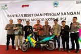 PLN hadirkan bengkel motor konversi di Solo, percepat transisi energi