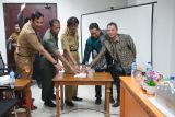 Pemkab Pesisir Barat Lampung luncurkan layanan panggilan darurat 112